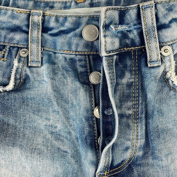 TOPSHOP MOTO High Waist Button Fly Cutoff Jeans Shorts. Size 25 - Picture 2 of 9